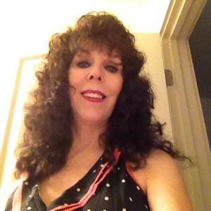 Meet your Posher, Julianna